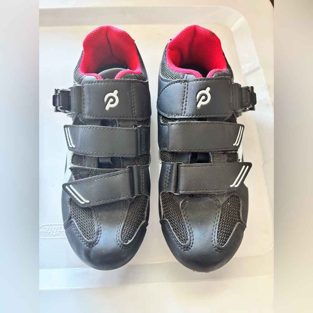 Peloton Cycling Shoes size 38 (women’s 7)